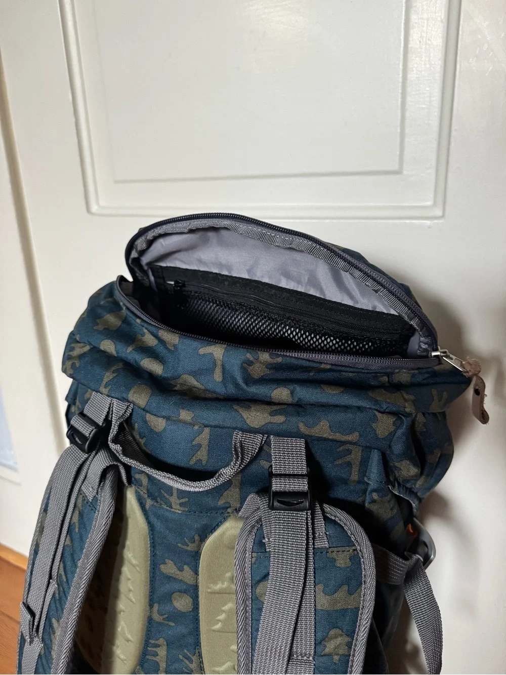 Poler Trekking Pack OS Blue